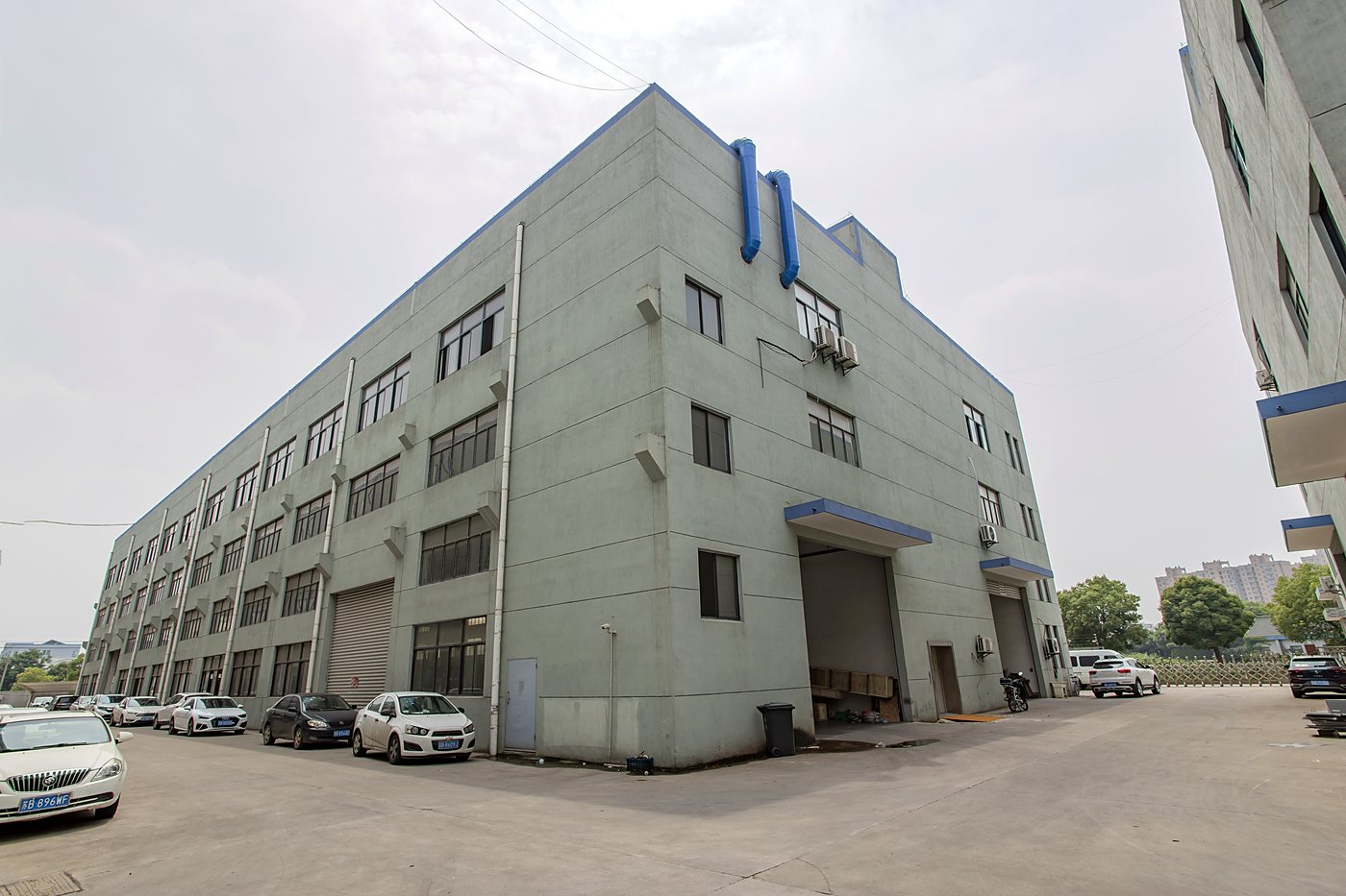 宇丽豪液压机械厂房